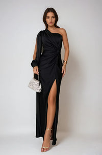 Dames one shoulder maxi jurk met asymmetrische snit – elegant & opvallend – Sorevielle