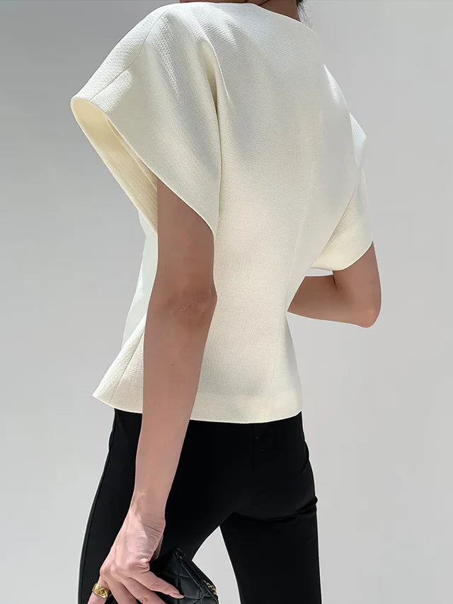 Dames Korte Blazer Top – Getailleerd & Elegant – Auriane