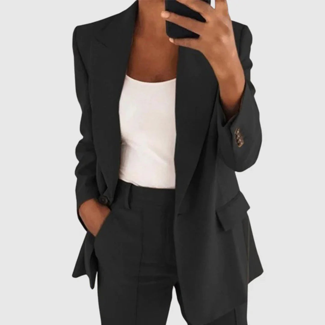 Dames Blazer met Revers en Getailleerde Pasvorm – Élora