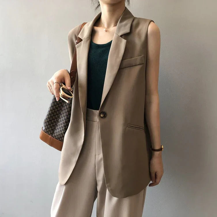 Dames Mouwloze Blazer – Beige & Elegant – Estelle
