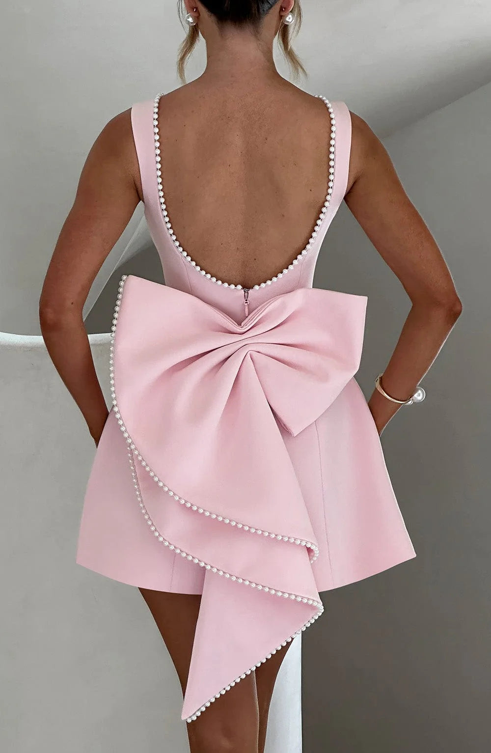 Dames Mini Jurk met Pareldetails – Elegant & Feestelijk – Aurélie