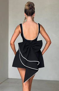 Dames Mini Jurk met Pareldetails – Elegant & Feestelijk – Aurélie
