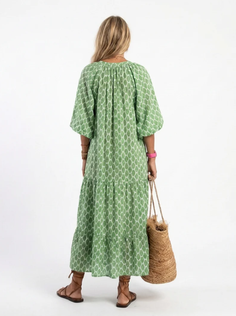 Dames Jurk met Groene Print en Lange Mouwen – Elegant & Vrouwelijk – Xymeraëlle