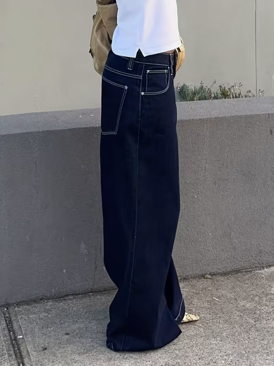 Blauwe Jeans met Rechte Wijde Pijpen en Five-Pocket Afwerking – Tijdloos & Casual – Azurine