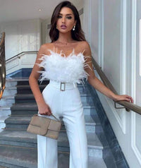 Feestelijke Jumpsuit met Verenaccent, Hoge Taille en Brede Pijpen – Opvallend & Elegant – Aliénor