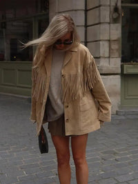 Suèdelook damesjas in beige met western franje