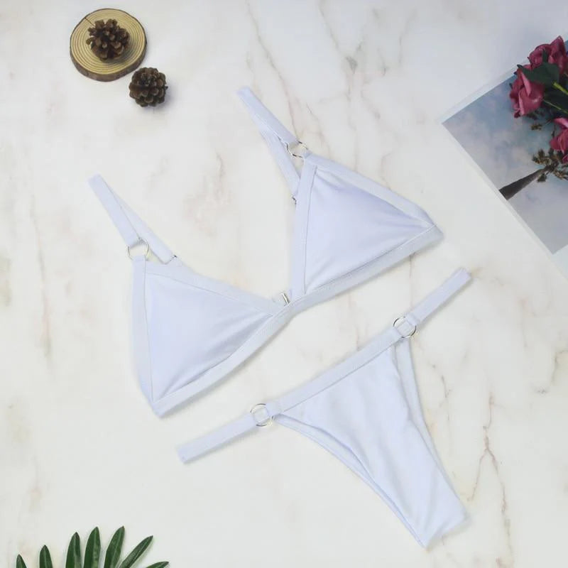 Dames triangel bikini met strikdetails – zomers & minimalistisch – Elvaré