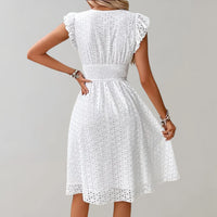 Witte Midi Jurk met Ruches Mouwen en Getailleerde Pasvorm – Fris & Vrouwelijk – Blancheline
