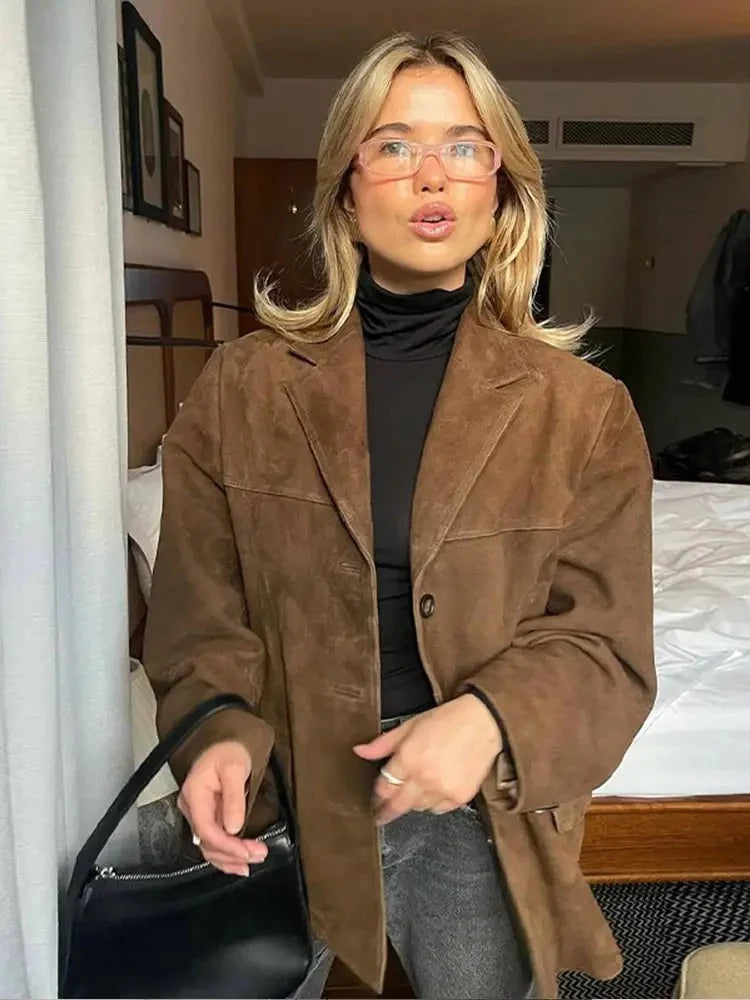 Bruine oversized blazer dames met suèdelook en brede revers