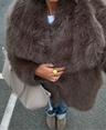 Bruine Oversized Dames Imitatiebont Jas met Brede Kraag en Voering