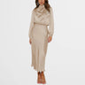 Midi Jurk met Satijnen Look, Hoge Hals en Lange Mouwen – Elegant & Feestelijk – Clotilde