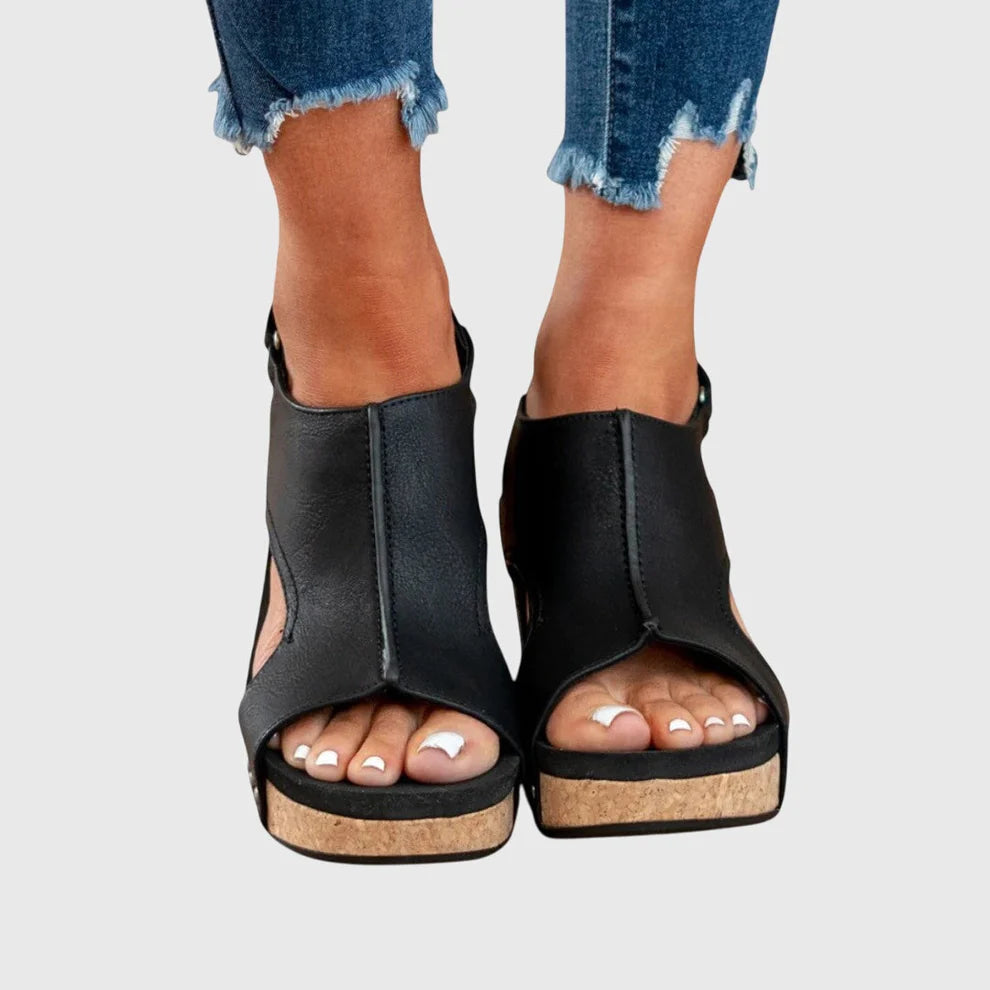 Sandalen met Lichtgewicht Sleehak en Gespsluiting – Comfortabel & Veelzijdig – Colombe