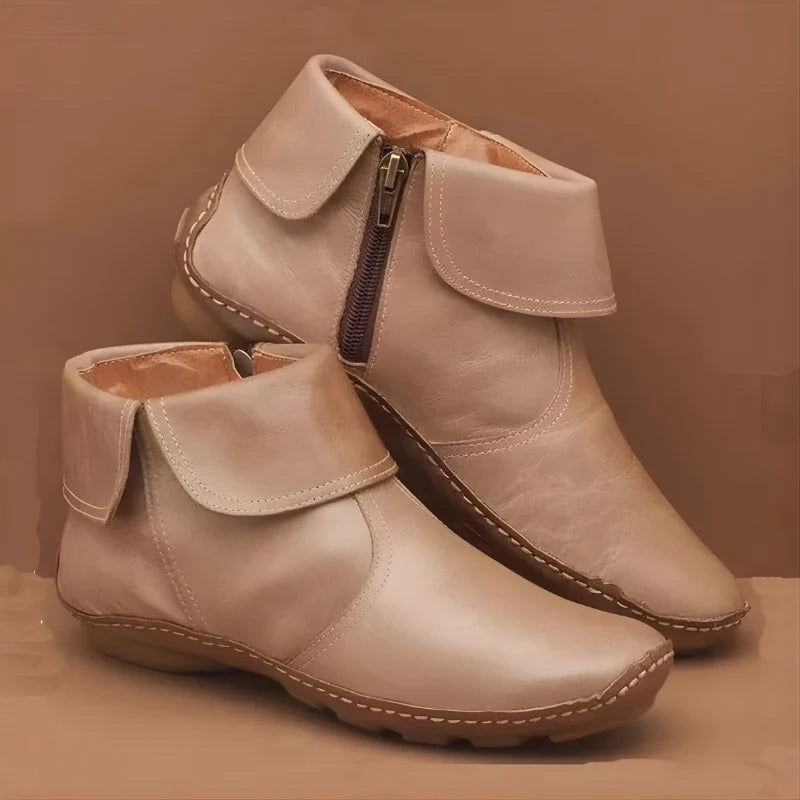Beige enkellaarzen voor dames met ronde neus en geprofileerde zool