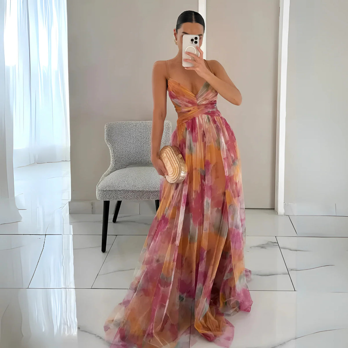Dames Maxi Jurk met Gelaagde Structuur en Open Rug – Elegant & Verfijnd – Elvaréline