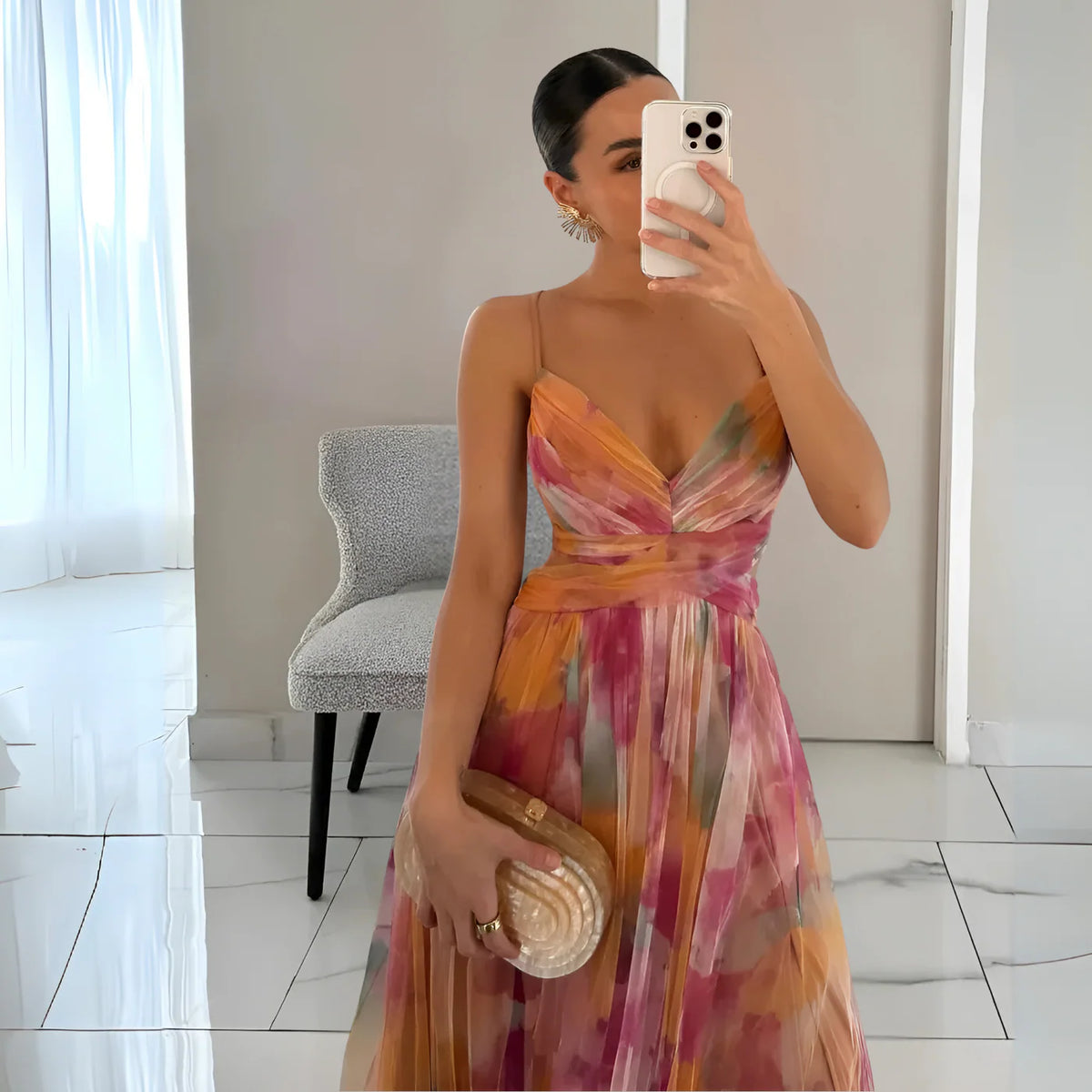 Dames Maxi Jurk met Gelaagde Structuur en Open Rug – Elegant & Verfijnd – Elvaréline