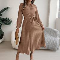 Dames Midi Jurk met Plissé Rok en Strikceintuur – Elegant & Tijdloos – Elvarisse