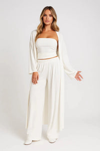 Driedelige Set met Strapless Top, Wijde Broek en Lange Cardigan – Minimalistisch & Veelzijdig – Emmelot