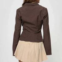 Dames retro blouse met klassieke kraag en knoopsluiting – elegant & vrouwelijk – Esméline