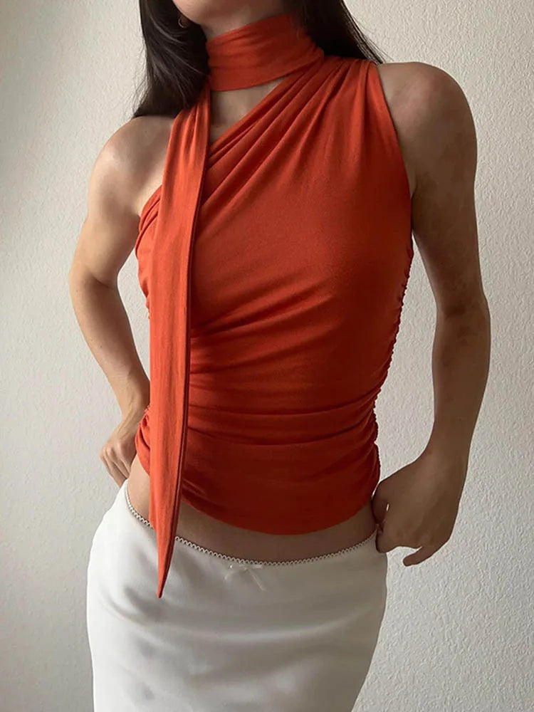 Halterneck Top met Asymmetrische Drapering en Geruchte Taille – Elegant & Flatterend – Fabienne