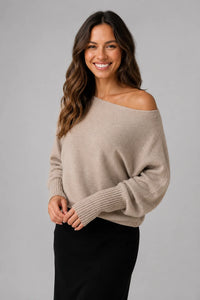 Off shoulder trui dames in beige met brede geribde manchetten