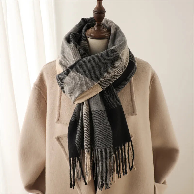Brede blokruit sjaal dames met franjes in zwart, grijs en beige