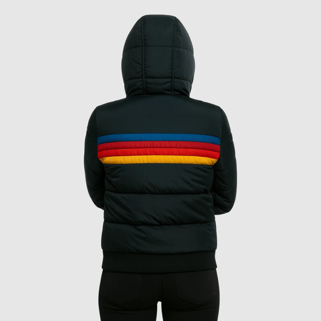 Achteraanzicht zwarte puffer jas dames met capuchon
