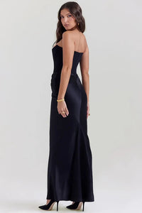 Strapless Bodycon Midi Jurk – Chic & Verleidelijk – Ghislaine