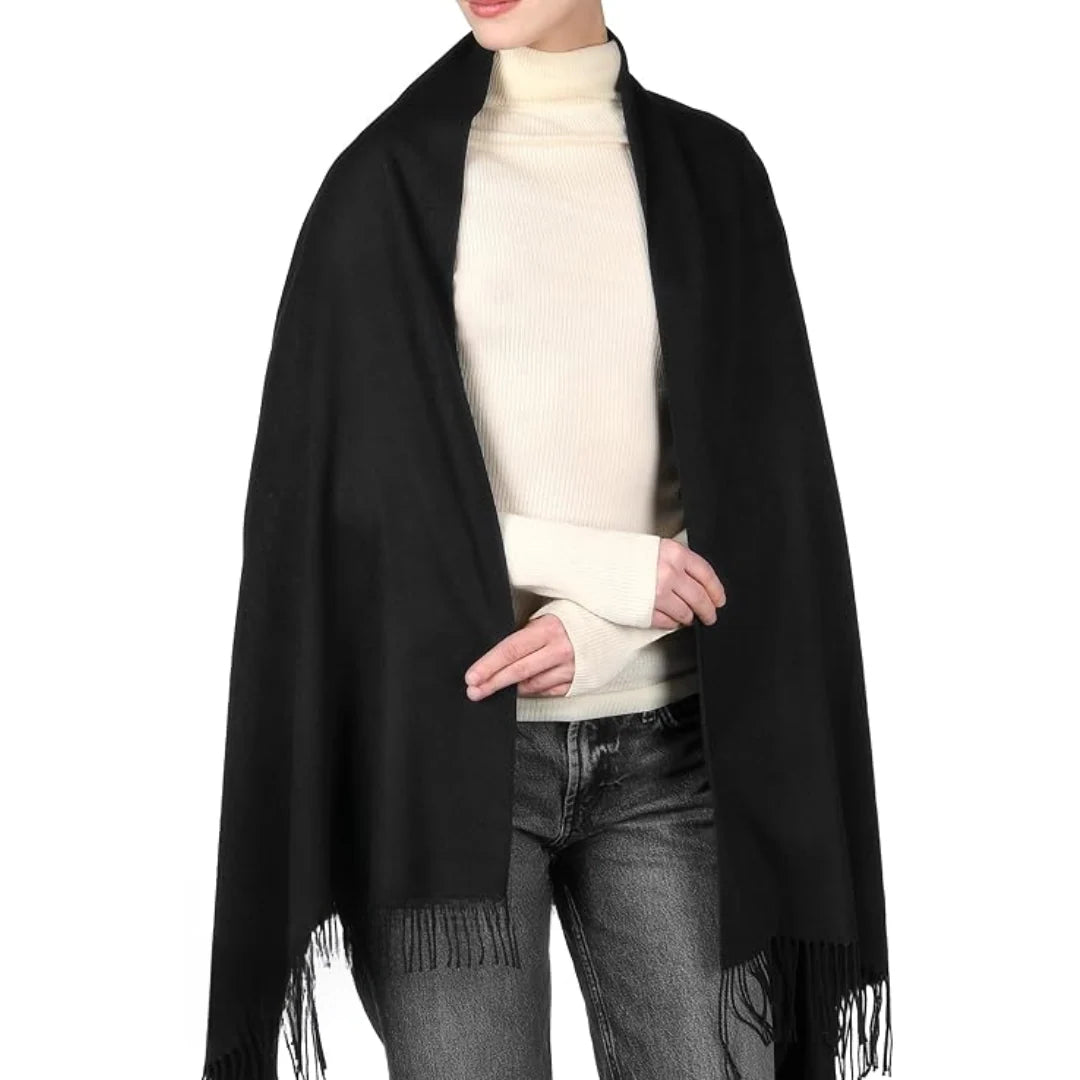 Glanzende pashmina sjaal voor dames in zwart met korte franjes