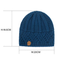 Afmetingen grofgebreide dames muts: 19,5 cm hoog en 20 cm breed