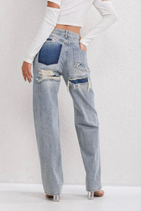 Vintage Ripped Jeans met Patchwork Detail – Edgy & Uniek – Indra