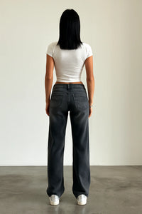 Straight-Leg Jeans met Lage Taille en Enkellengte – Trendy & Comfortabel – Juno