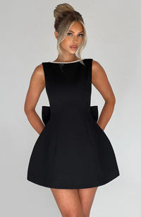 Dames Mini Jurk met Pareldetails – Elegant & Feestelijk – Aurélie