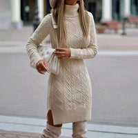 Kabelgebreide dames midi-jurk met col en zijsplit in beige