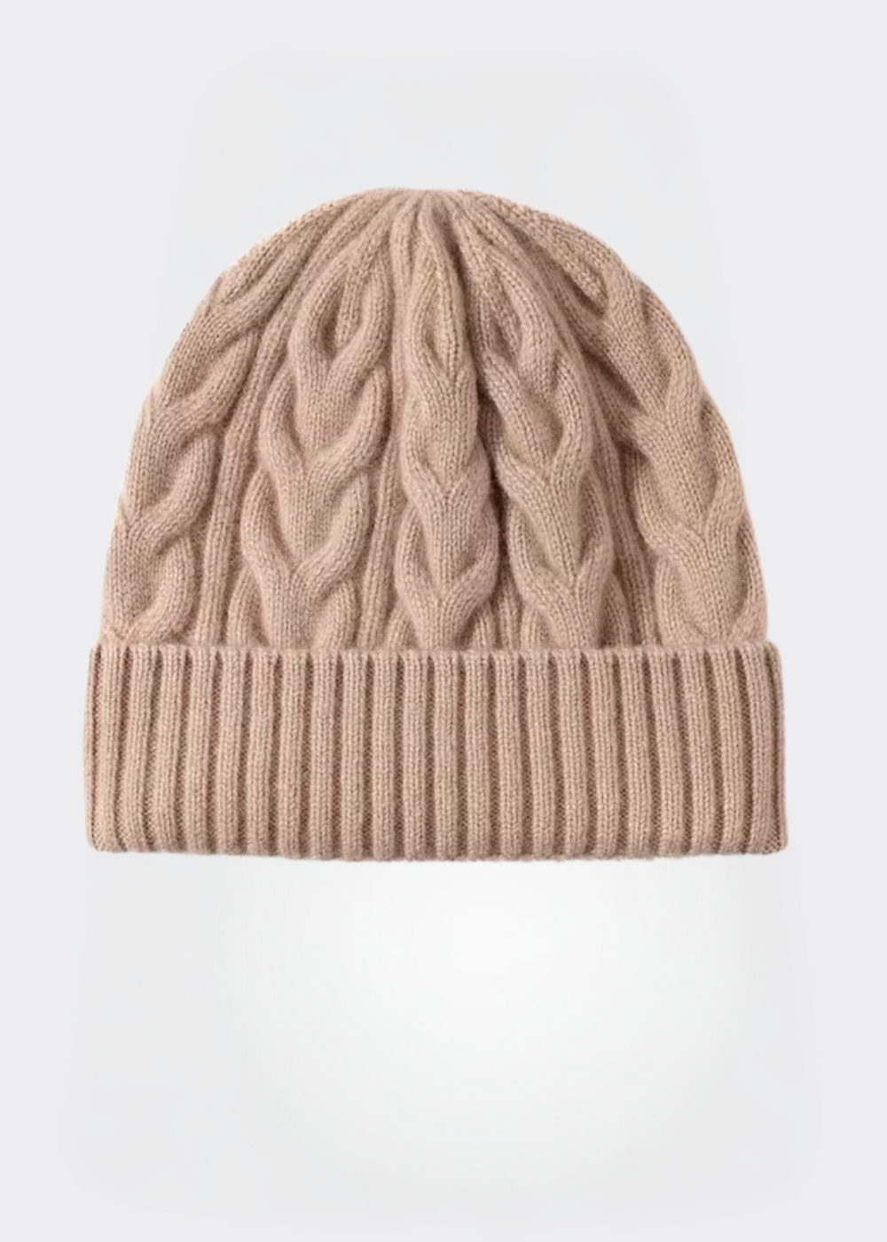 Kabelgebreide damesmuts met omslagboord en fleecevoering in beige