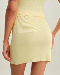 Beige Gebreide Mini Rok met Elastische Taille – Zacht & Comfortabel – Lindy