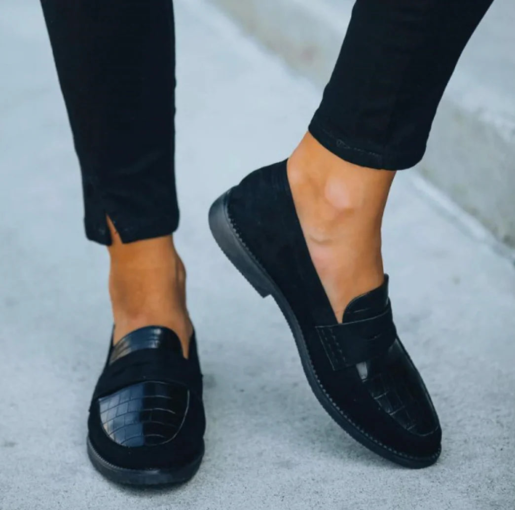 Suède Loafers met Krokodillenprint en Slip-on Design – Luxe & Comfortabel – Liselot