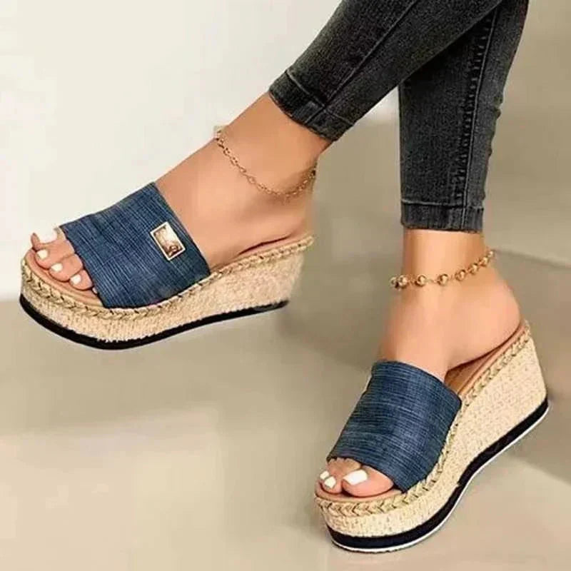Sandalen met Chique Banden en Faux Leren Voering – Stijlvol & Comfortabel – Lize