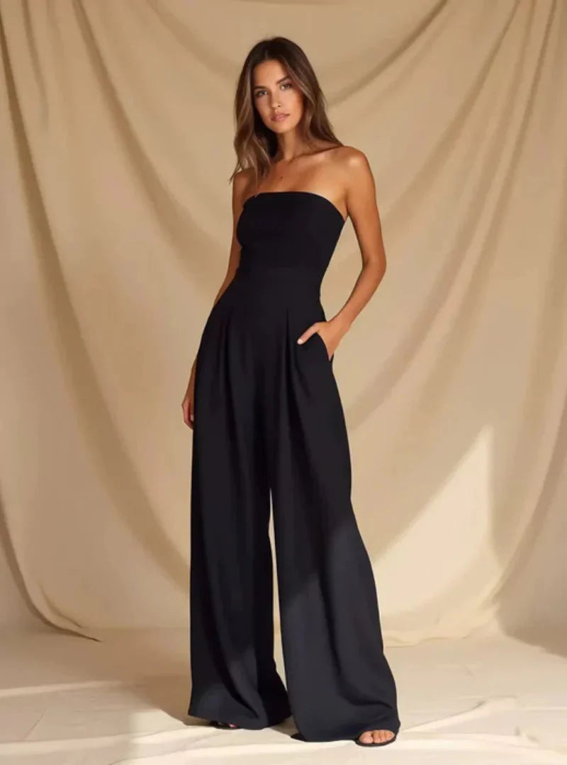 Strapless Jumpsuit met Wijde Pijpen en Getailleerde Snit – Elegant & Verfijnd – Maëlla