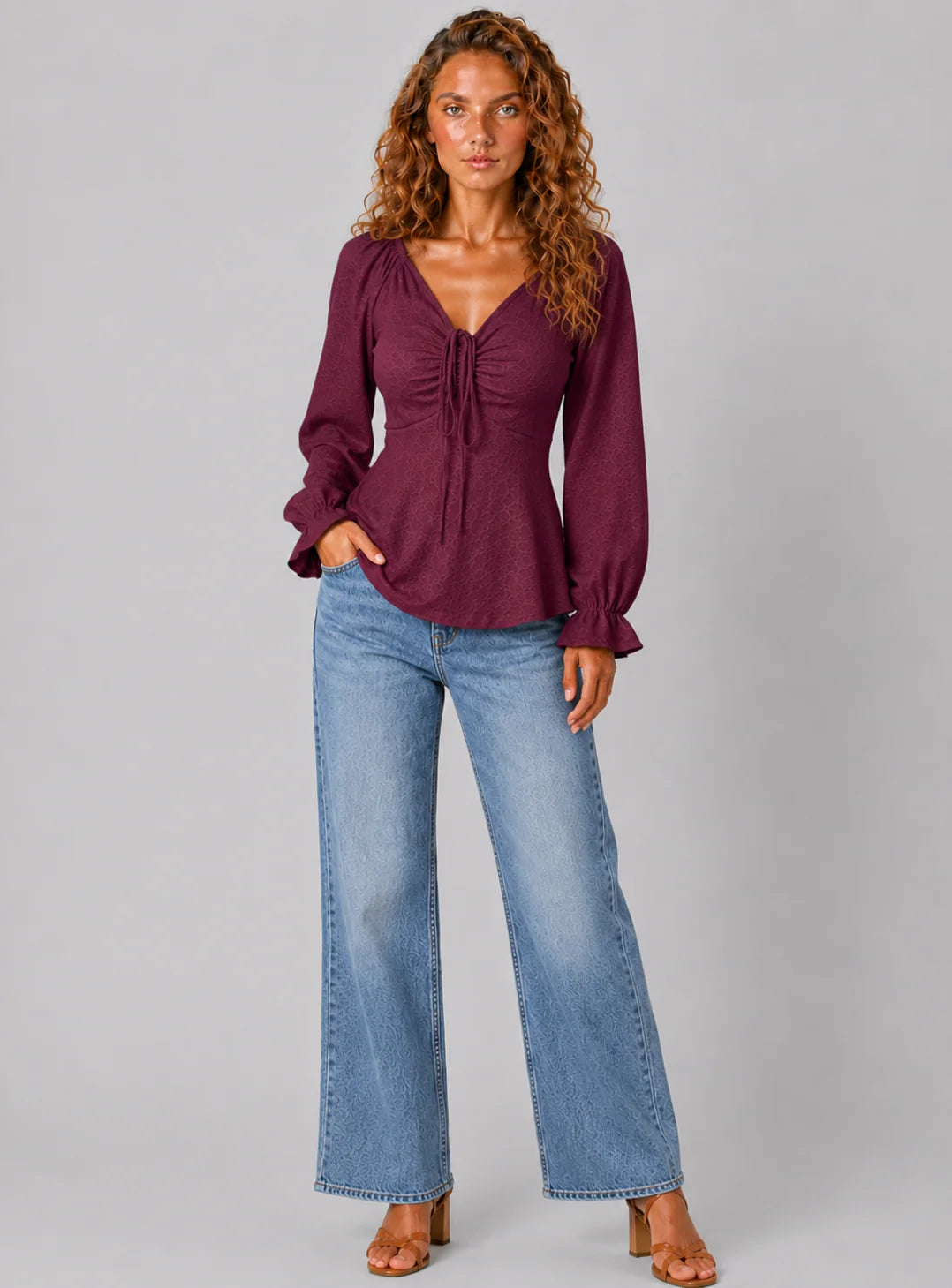 V-hals Blouse met Trekkoordsluiting – Luchtig & Verfijnd – Maïwenn