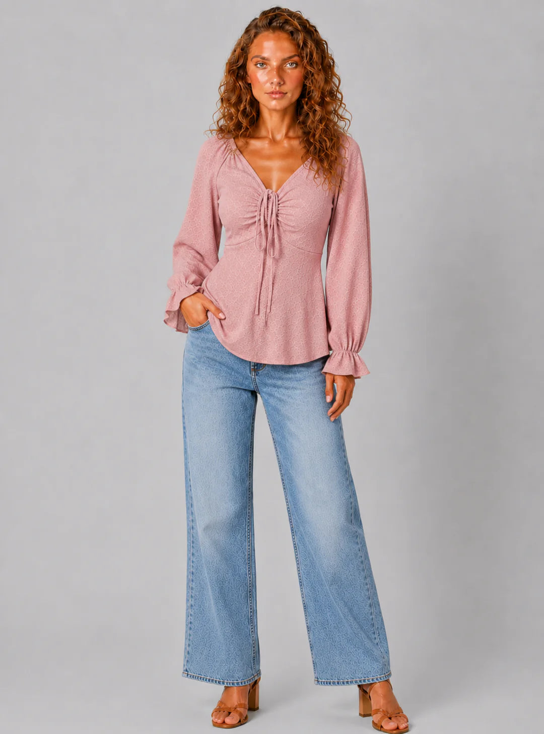 V-hals Blouse met Trekkoordsluiting – Luchtig & Verfijnd – Maïwenn