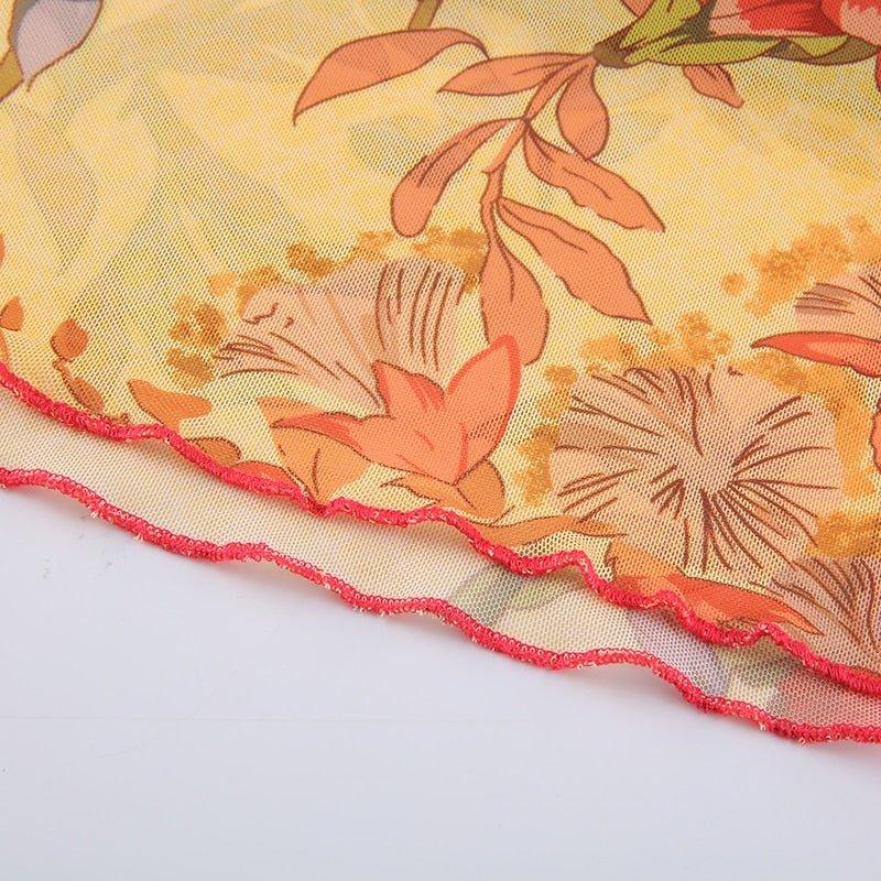 Cropped Haltertop met Bloemenprint – Zomers & Speels – Marije