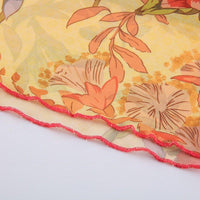 Cropped Haltertop met Bloemenprint – Zomers & Speels – Marije