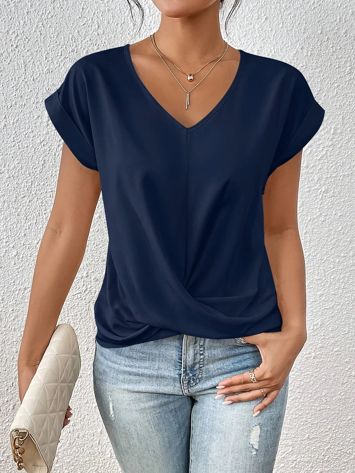 T-shirt met Sweetheart Halslijn en Lichte Stretch – Comfortabel & Veelzijdig – Marisanne