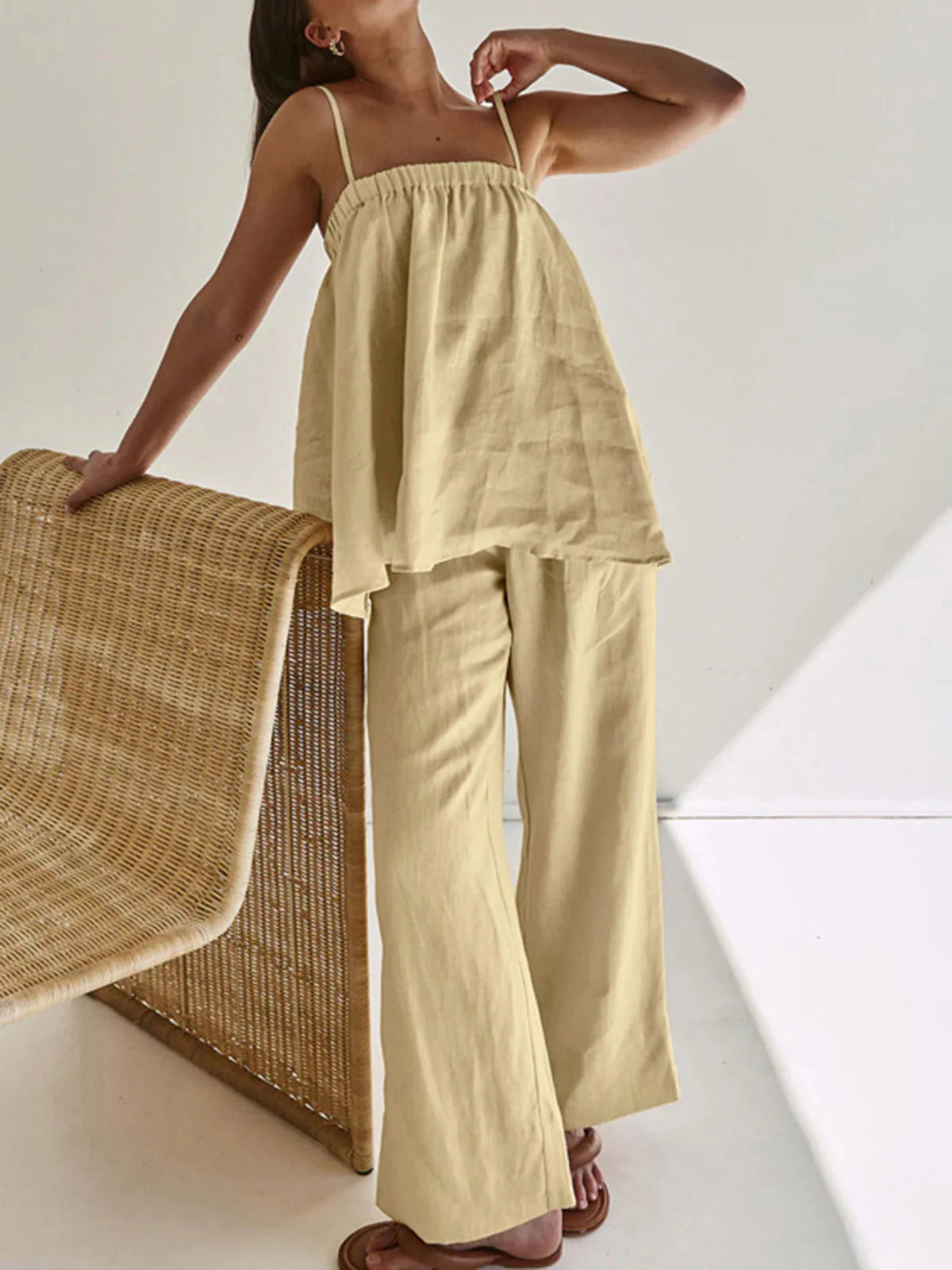 Khaki Broekset met Dunne Stof en Elastische Taille – Comfortabel & Veelzijdig – Marville