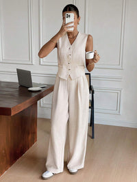 Set met Mouwloos Vest en Wijde Broek – Modern & Verzorgd – Maÿlie