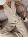 Set met Mouwloos Vest en Wijde Broek – Modern & Verzorgd – Maÿlie
