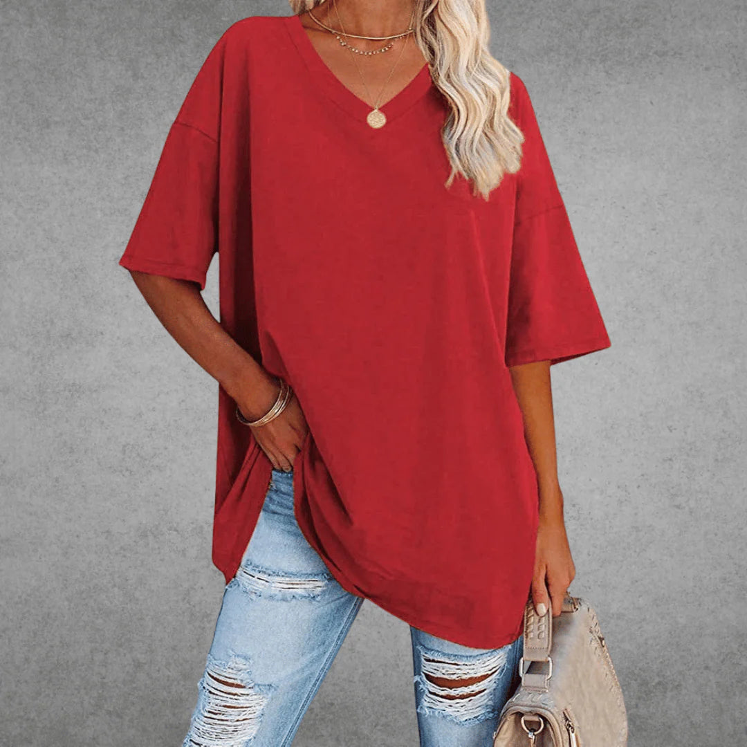 Oversized Shirt met V-hals en Soepele Drapering – Comfortabel & Vrouwelijk – Mirabelle
