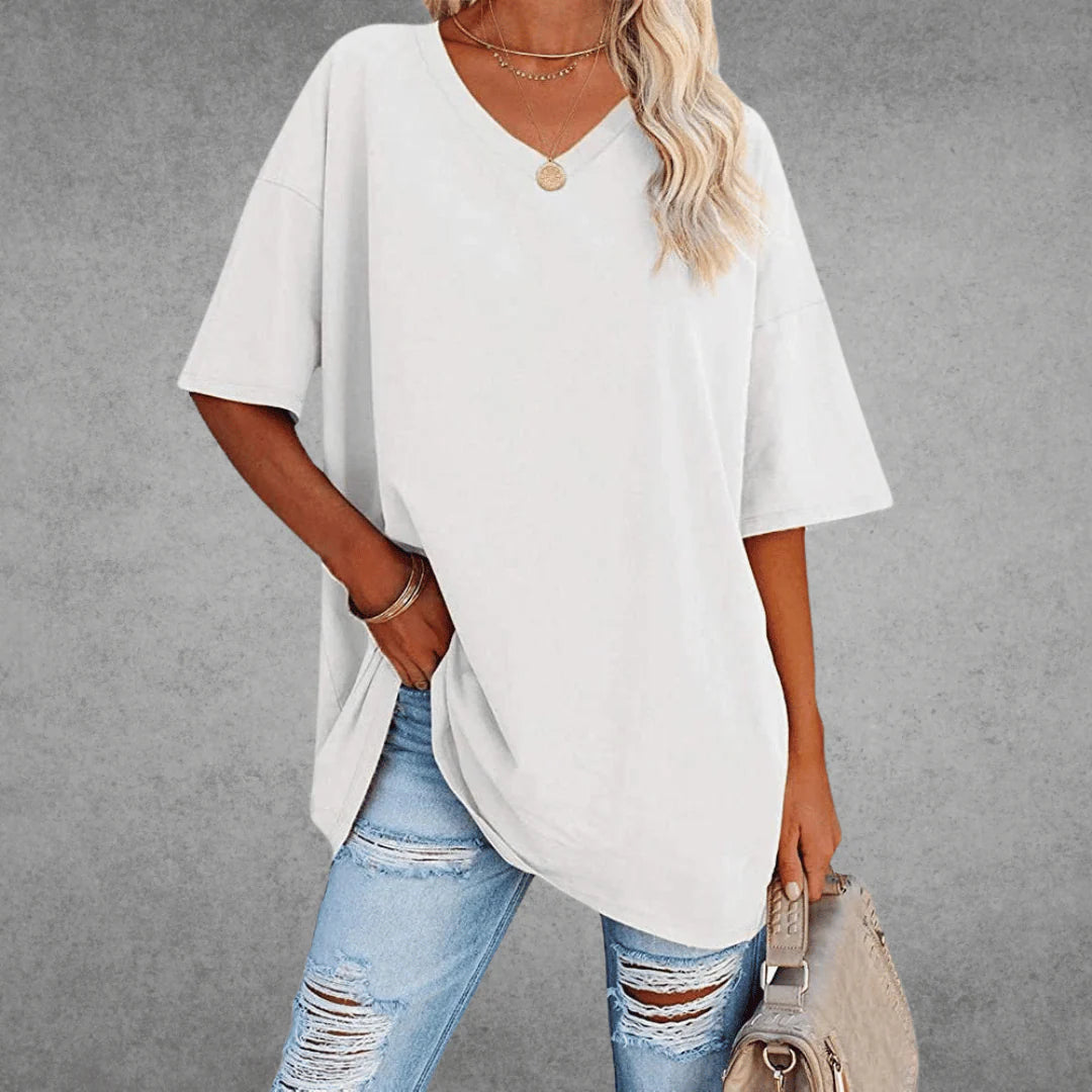 Oversized Shirt met V-hals en Soepele Drapering – Comfortabel & Vrouwelijk – Mirabelle