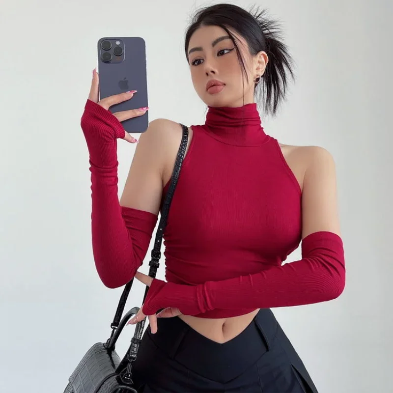 Mouwloze coltop dames met losse armwarmers in rood, zijaanzicht met armwarmers