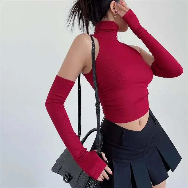 Mouwloze coltop dames met losse armwarmers in rood, zijaanzicht met tas